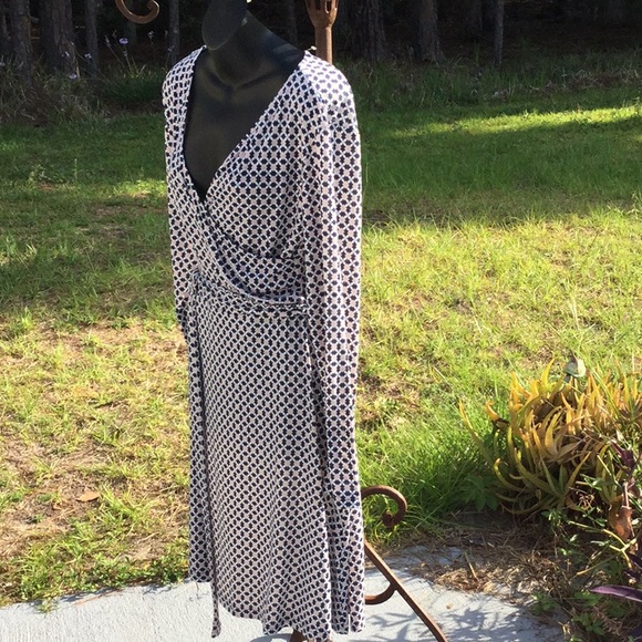 🦋NWOT Fashion Dress Size XXLarge Wardrobe Must Have & So Much Fun To Wear 🦋 - Picture 5 of 11